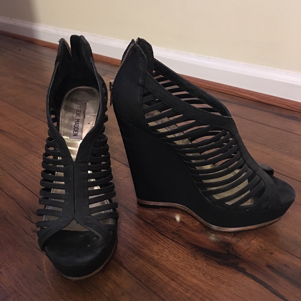Steve Madden platform wedges